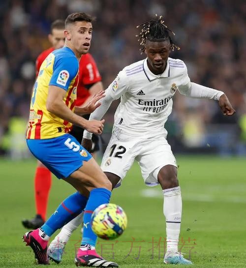 西甲-本泽马2球阿森西奥复出破门 皇马3-0瓦伦西亚